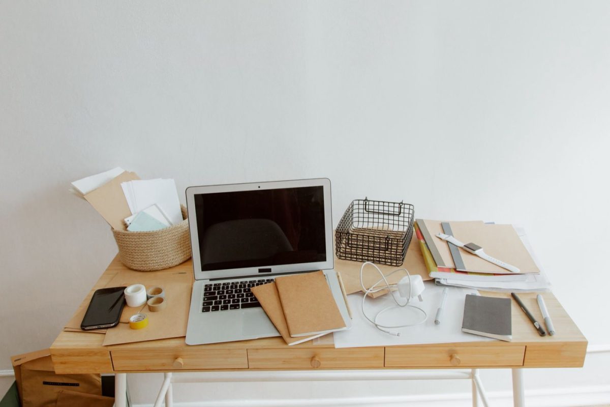 7 astuces pour ranger un petit bureau et gagner de la place