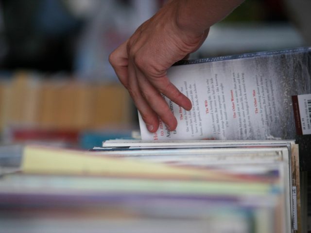 Comment choisir le rangement de placard adapté