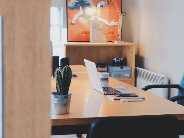 Améliorer votre réputation en ligne : Stratégies efficaces pour les dirigeants