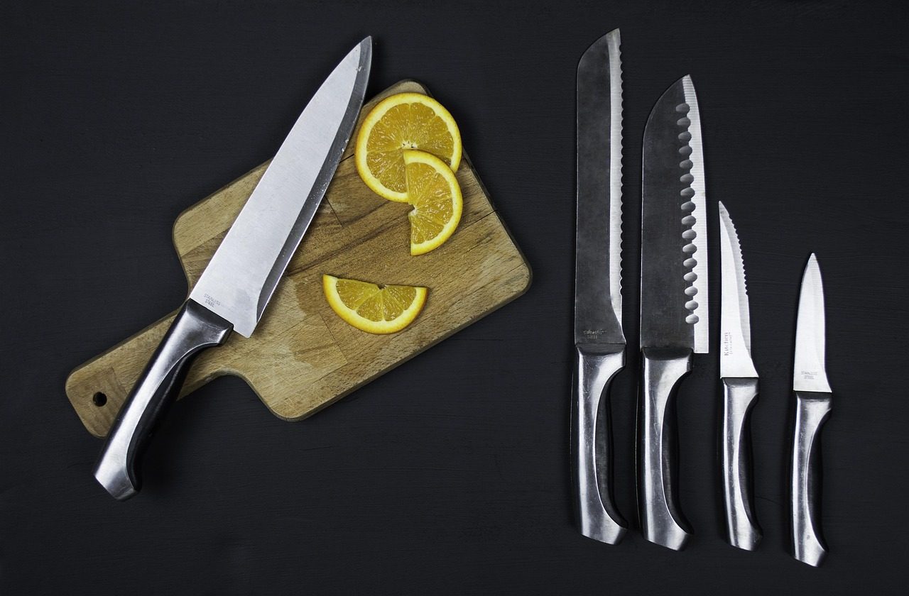 Couteau de cuisine : combien en acheter et lesquels choisir